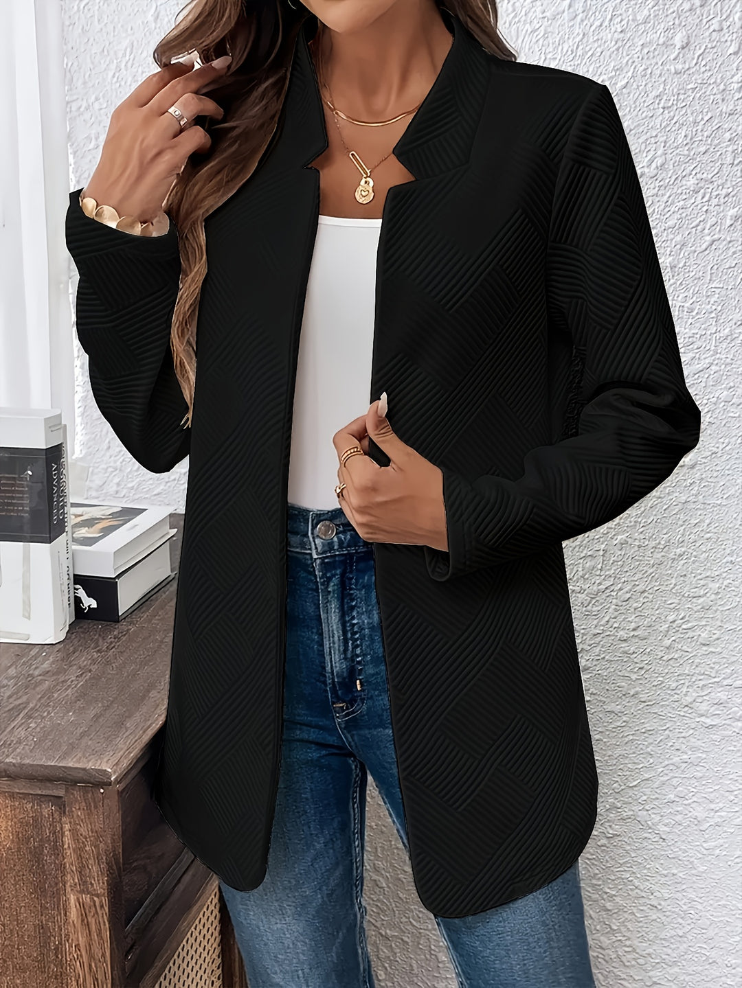 Fashionable and Elegant Women's Casual Blazer